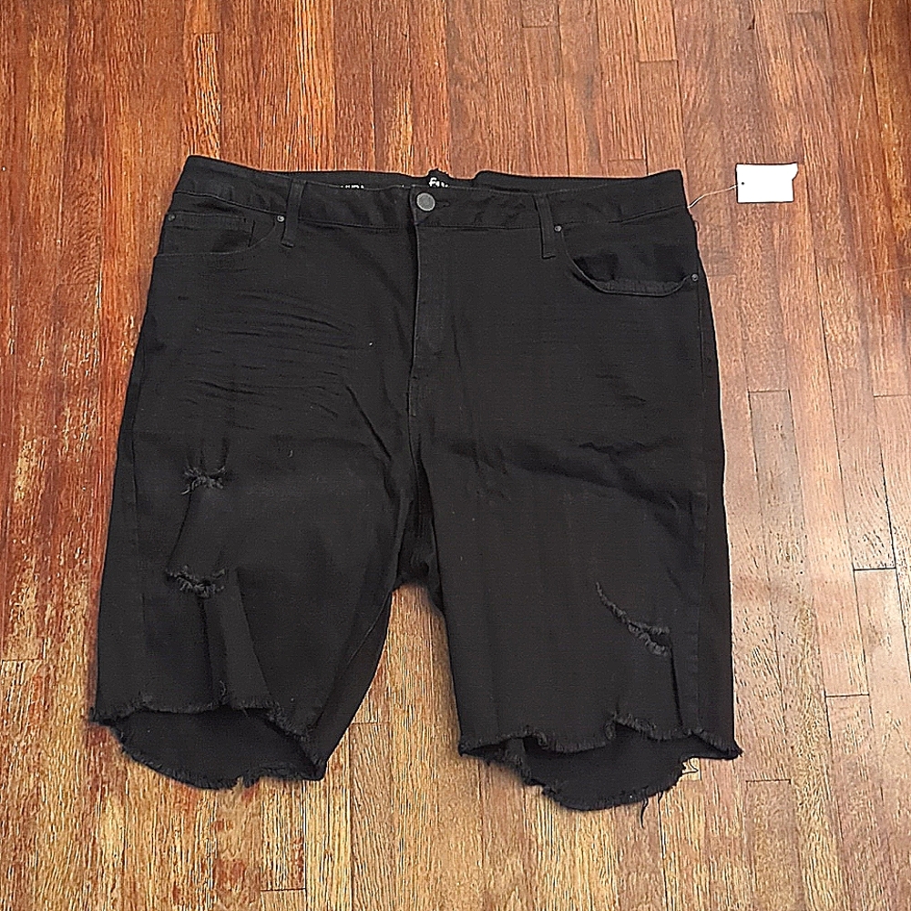 NWT Charlotte Russe Refuge black distressed denim high rise Bermuda shorts
